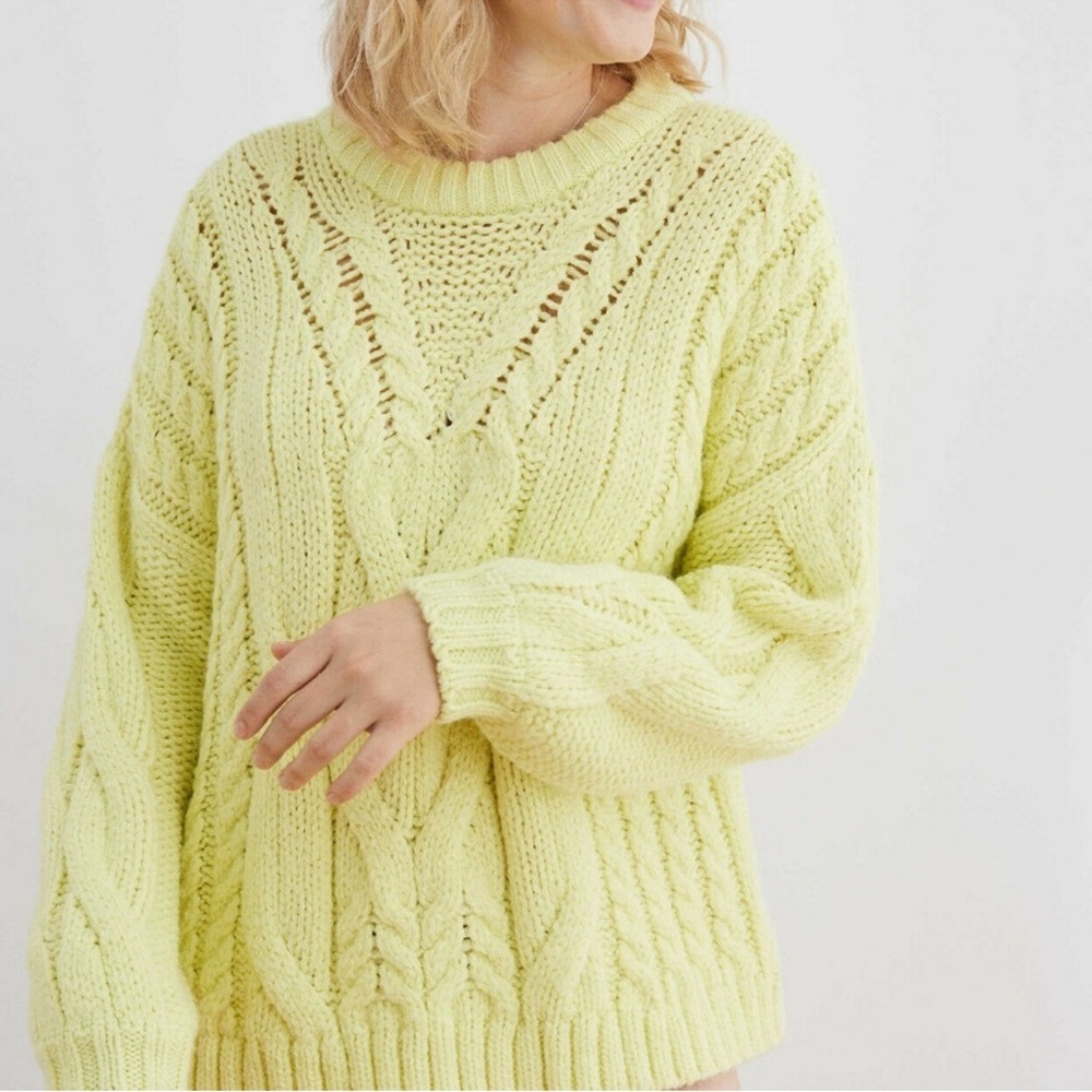 Aerie  Snowday Women's Cable Knit Sweater Light Neon Yellow Size Small
